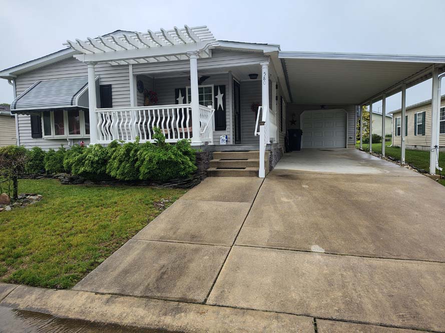 580 Edgemont